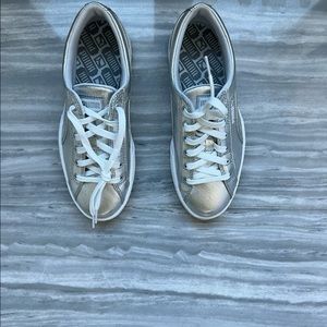 New silver Puma Women’s Sneakers